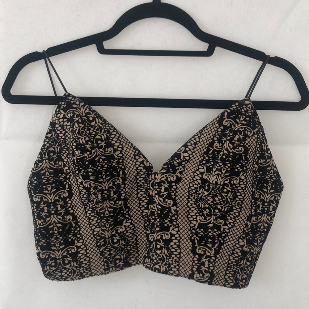Crop top